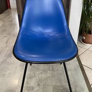 Eames Herman Miller vintage 70s blue vinyl fiberglass chair