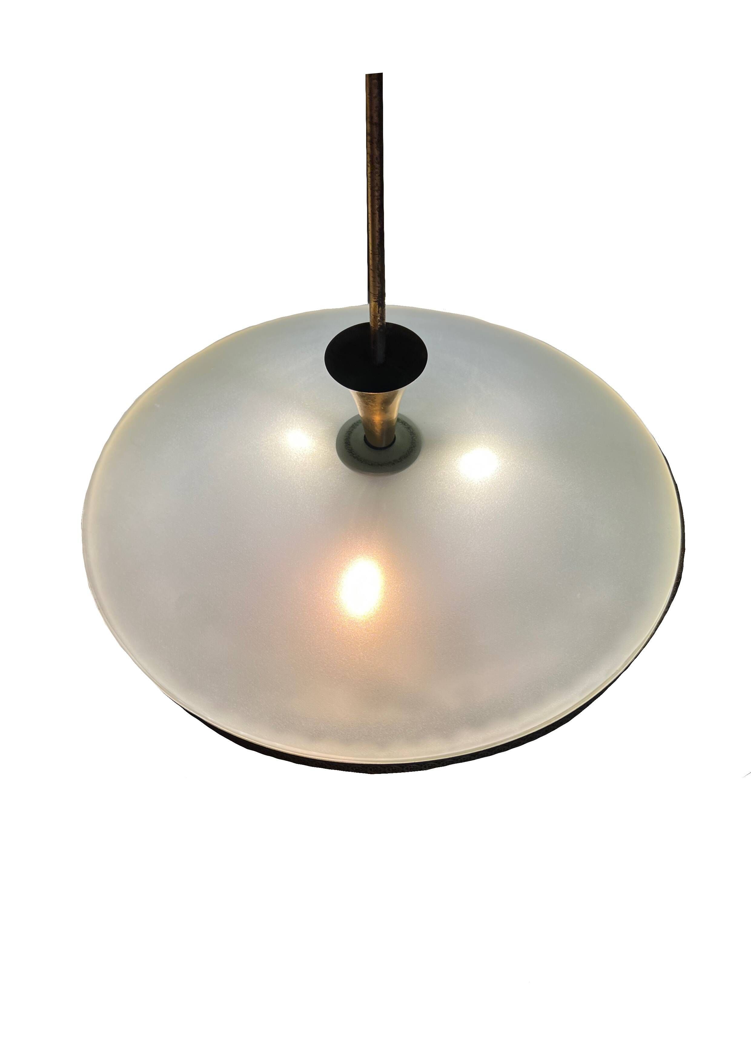 Mid-Century Italian Chandelier in style di Pietro Chiesa, 50s