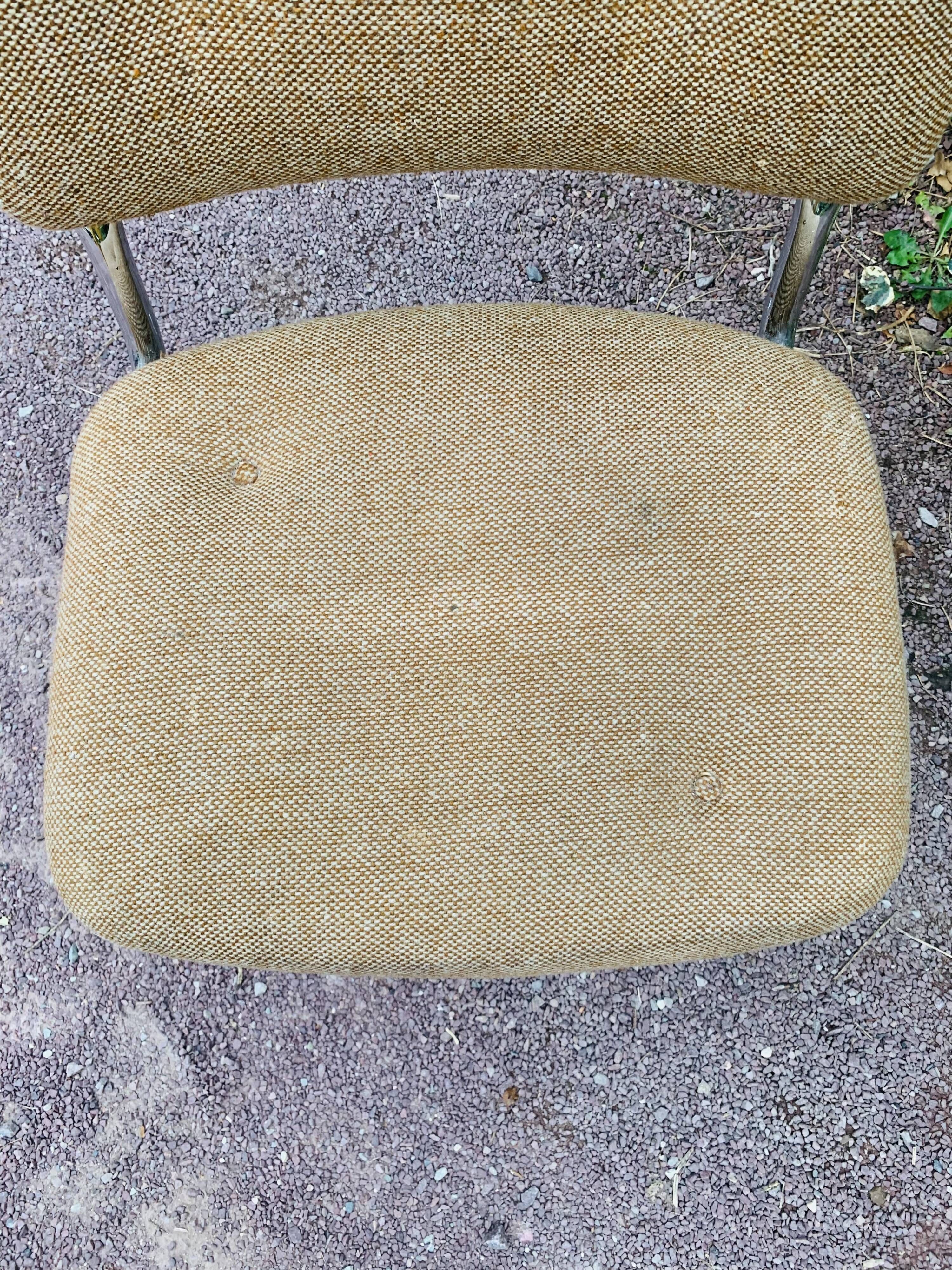Vintage Strafor Steelcase chair from the 1980s.