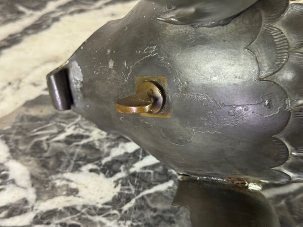 Réservoir de fontaine en plomb, dauphin mythologique XVIIIème siècle