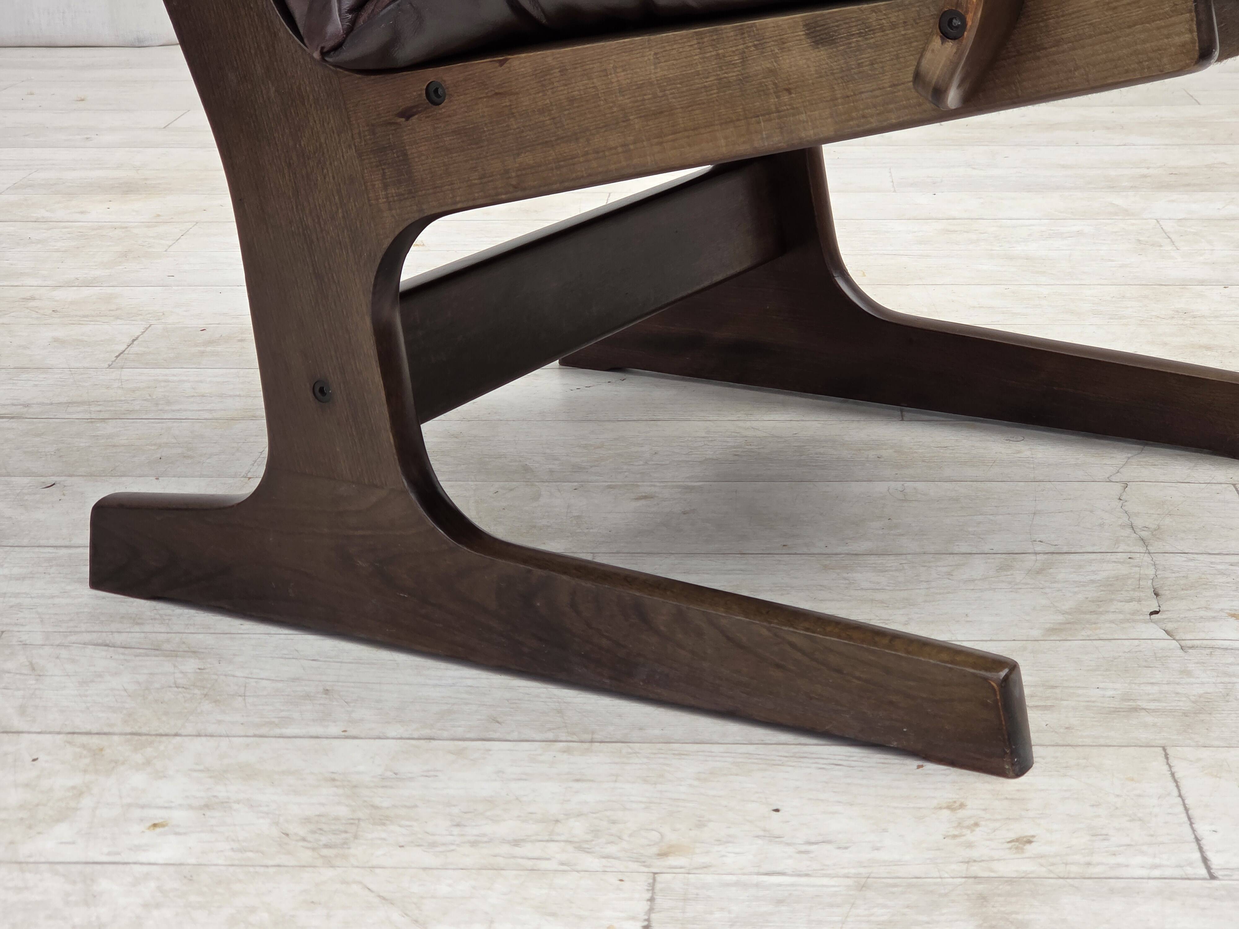 Fauteuil scandinave en cuir marron, années 1970