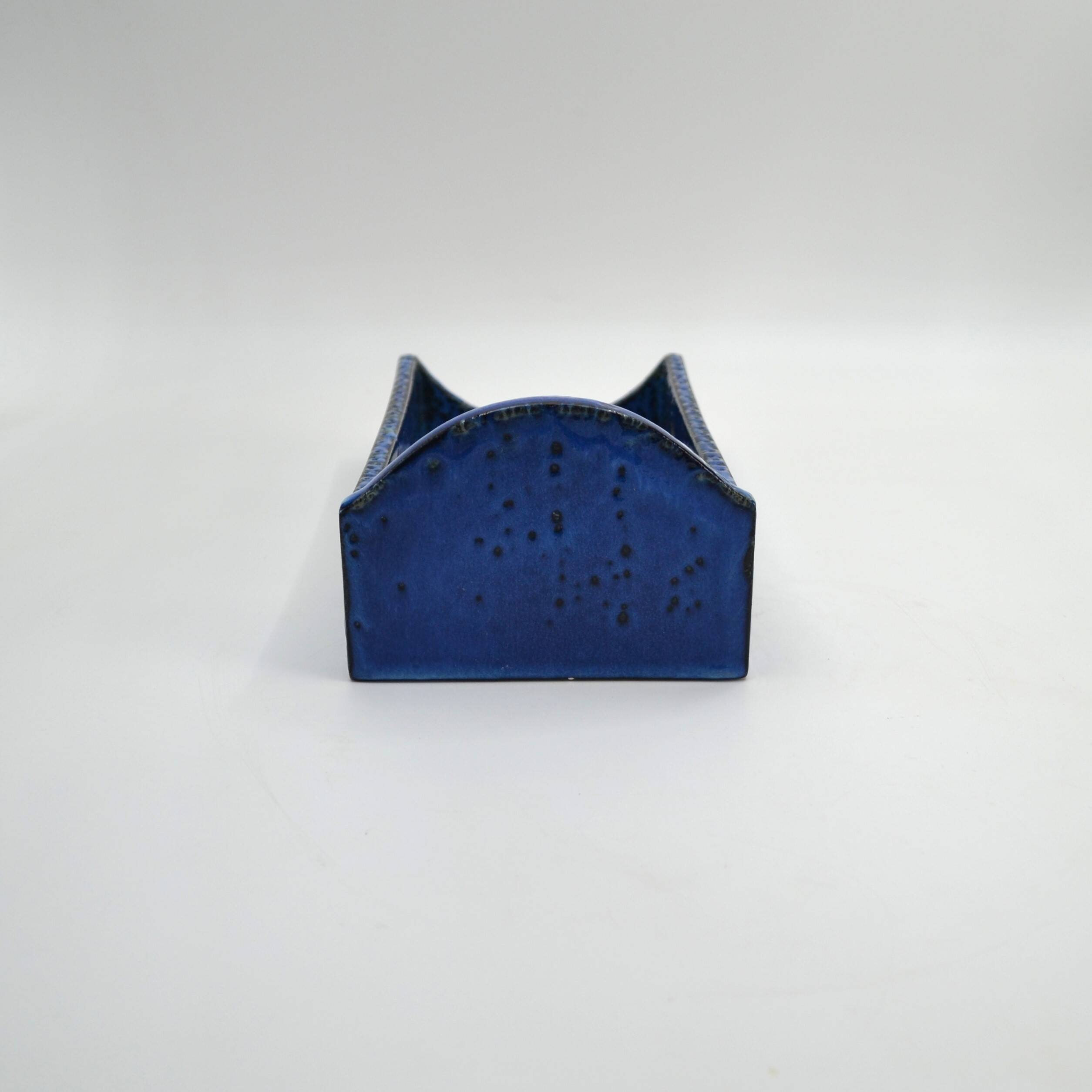 Wall-mounted candle holder in porcelain, Tenera series by Berte Jessen for Aluminia.