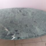Oval lounge coffee table