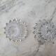 Paire de bougeoirs en cristal