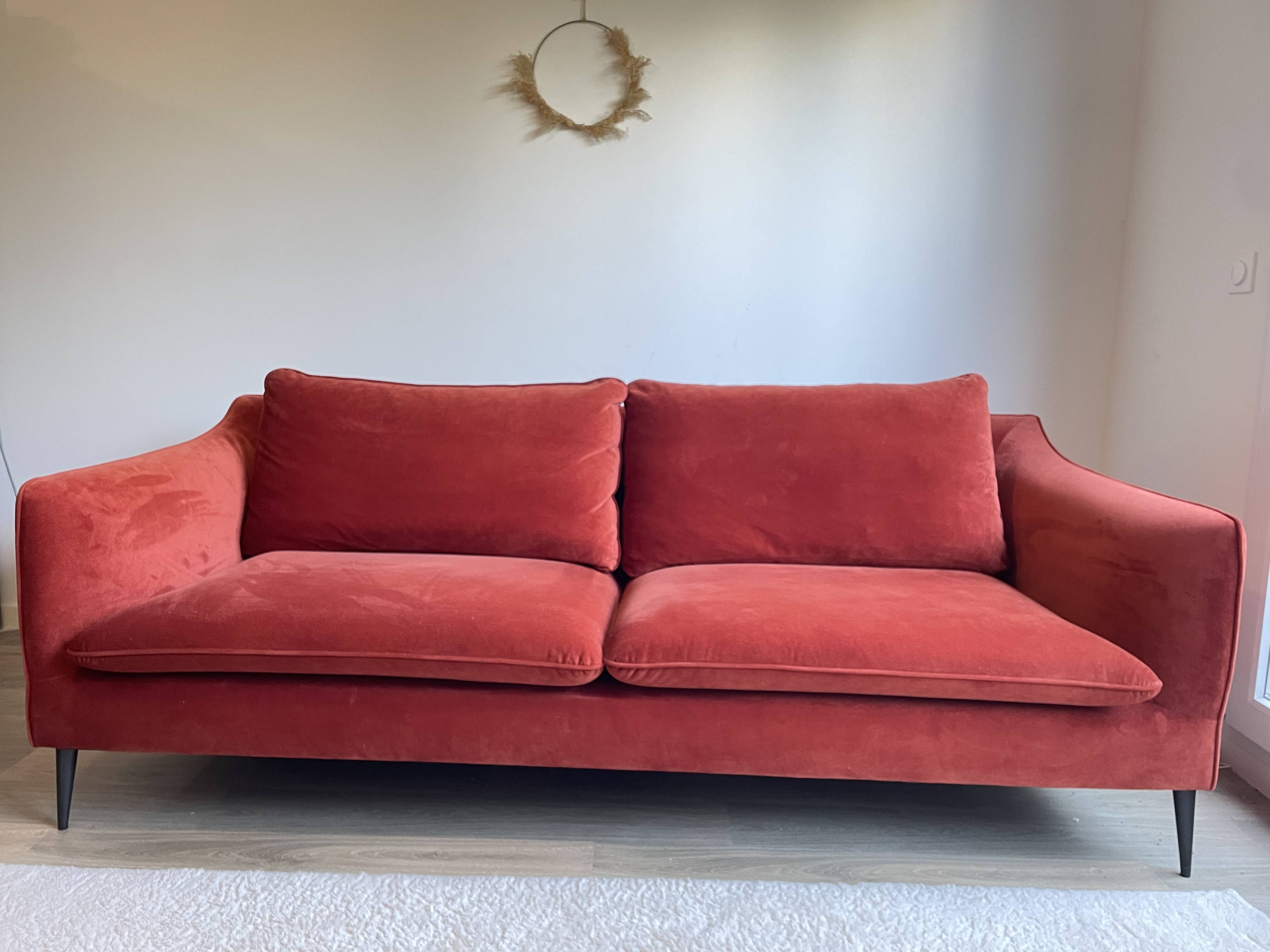 Three-seater terracotta velvet sofa Vilmers 2023 - Very good condition