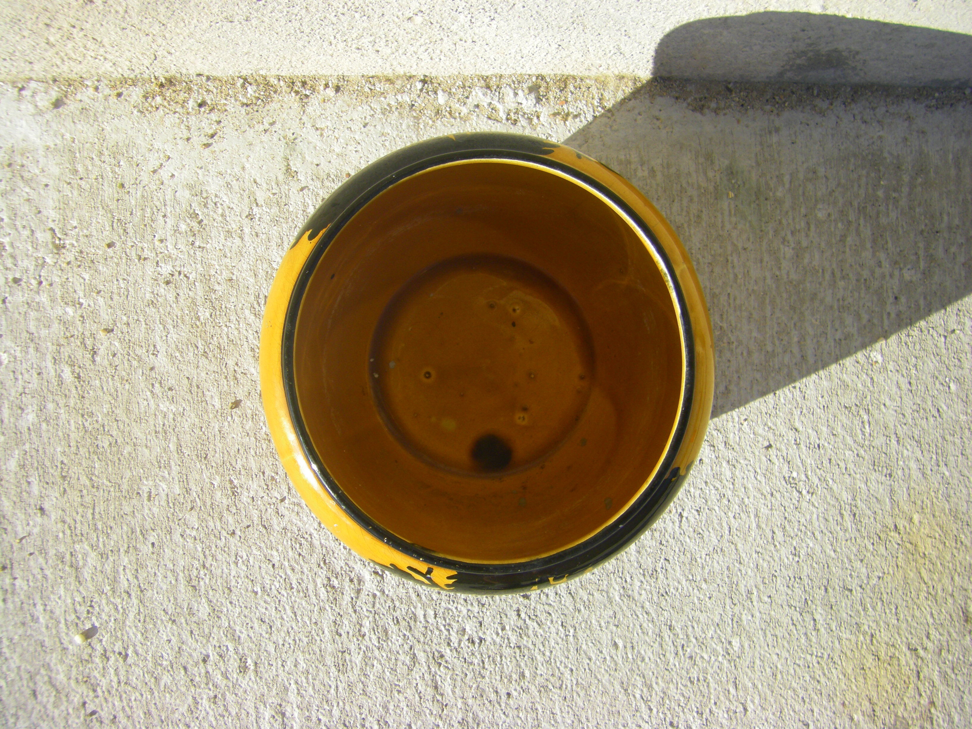 Vintage pot cover. Manufacture Orchies France