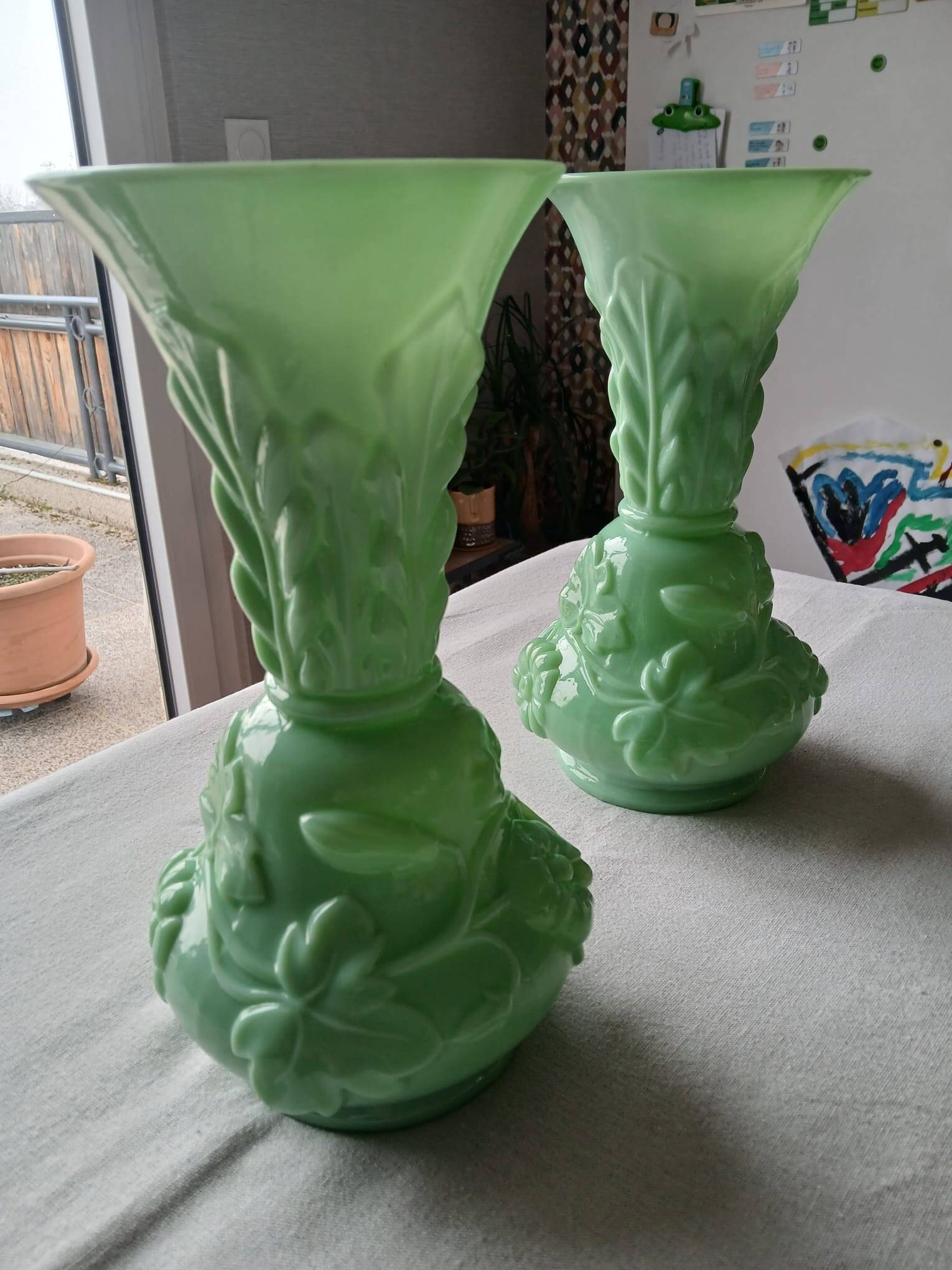 Set of 2 light green opaline glass vases SAINT LOUIS