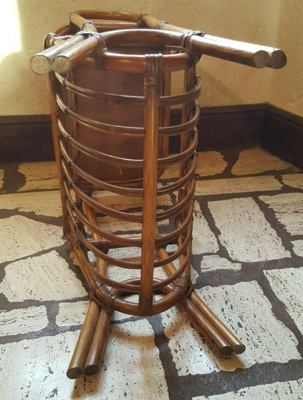 Wicker rattan magazine with tablet