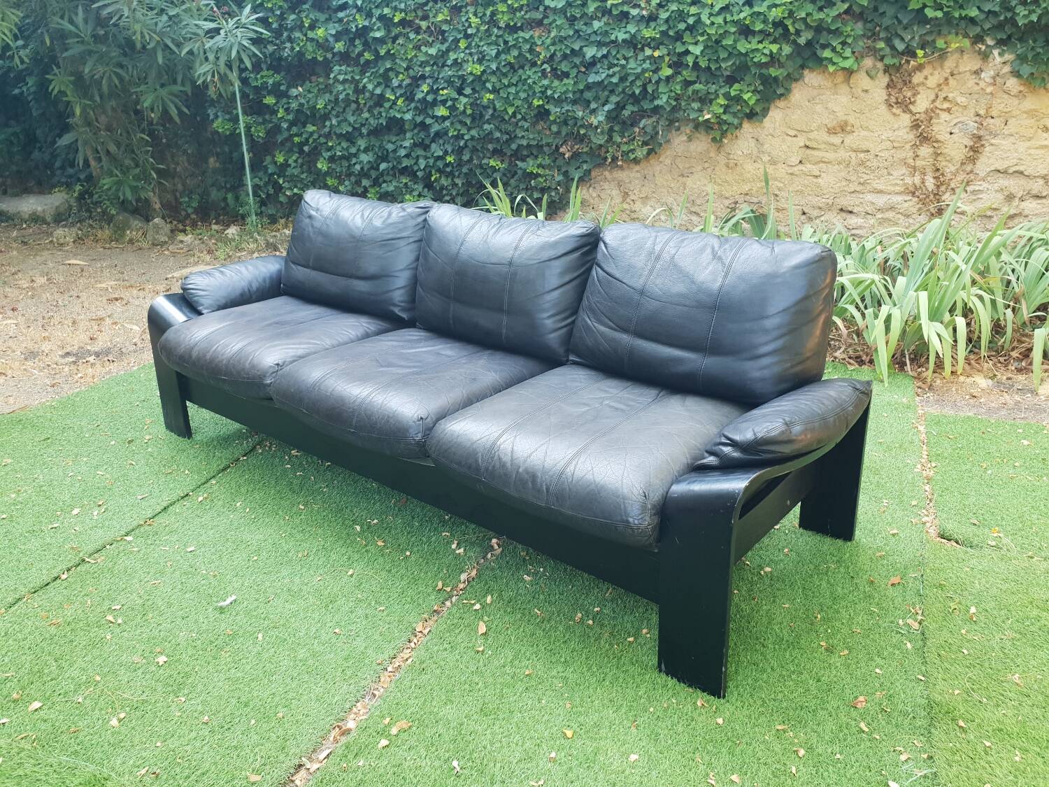 3 seater leather sofa 1970