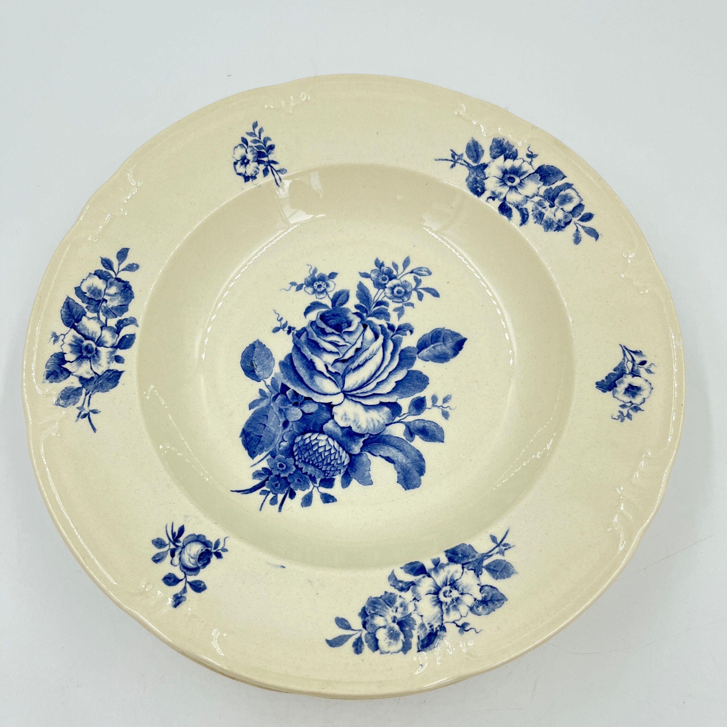 Set of 20 plates Boch Frères décor Rhodia