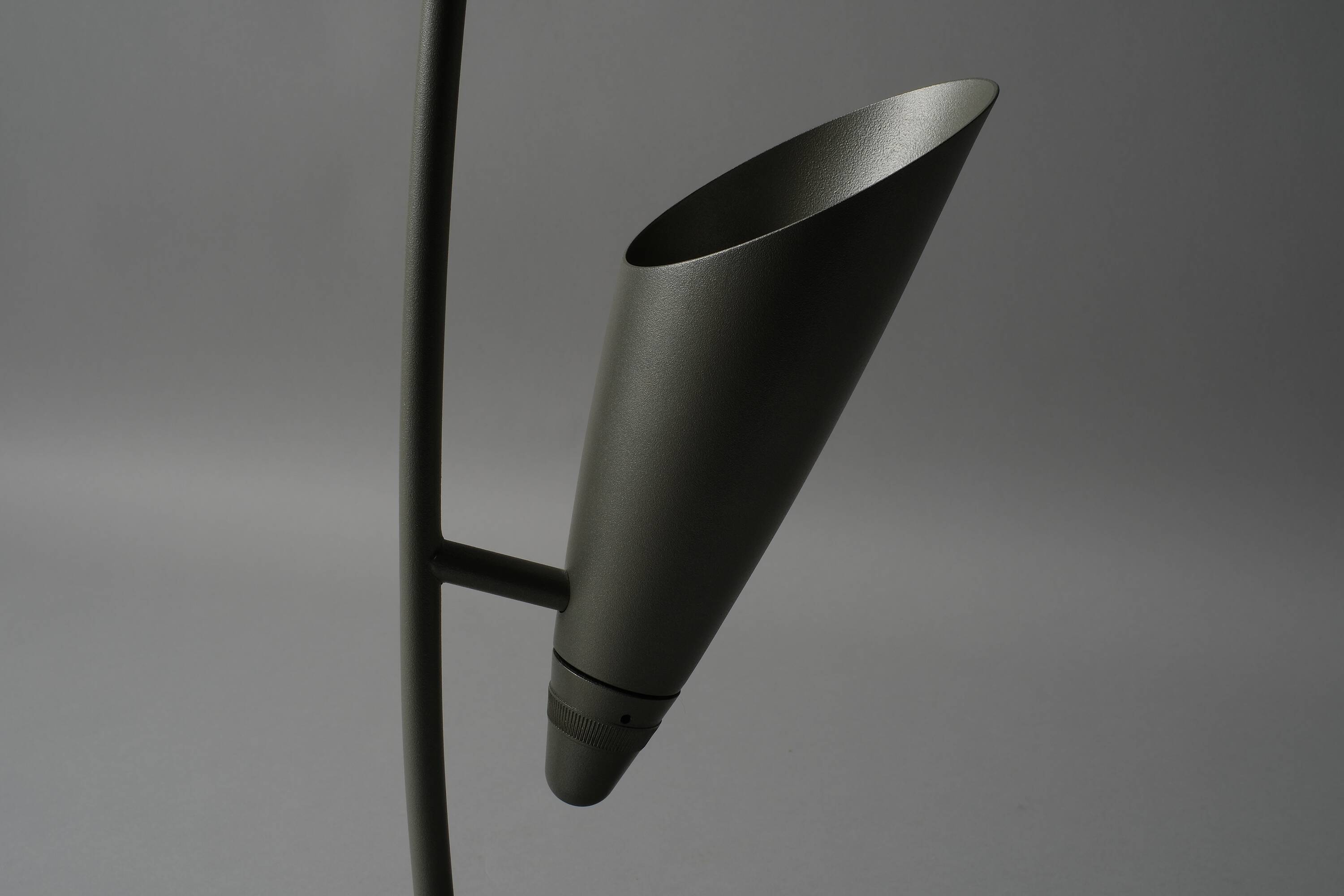 Lampe de table Rolf Benz Nuvola, acier, design sculptural, Allemagne