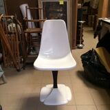 Tulip chair by Gauthier 70