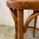 Tabouret en bois courbé