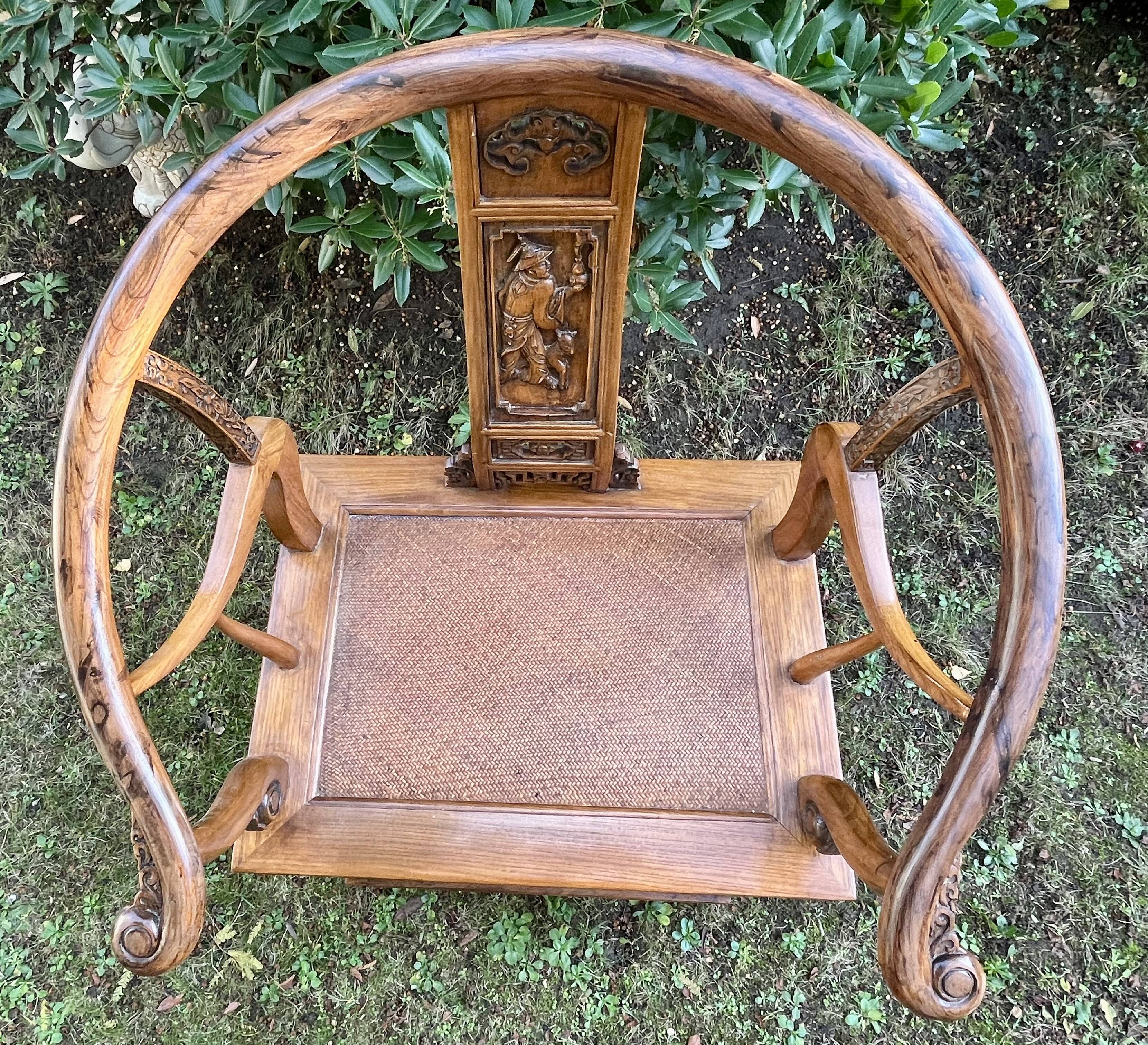 Chinese armchair - horseshoe - Very good condition