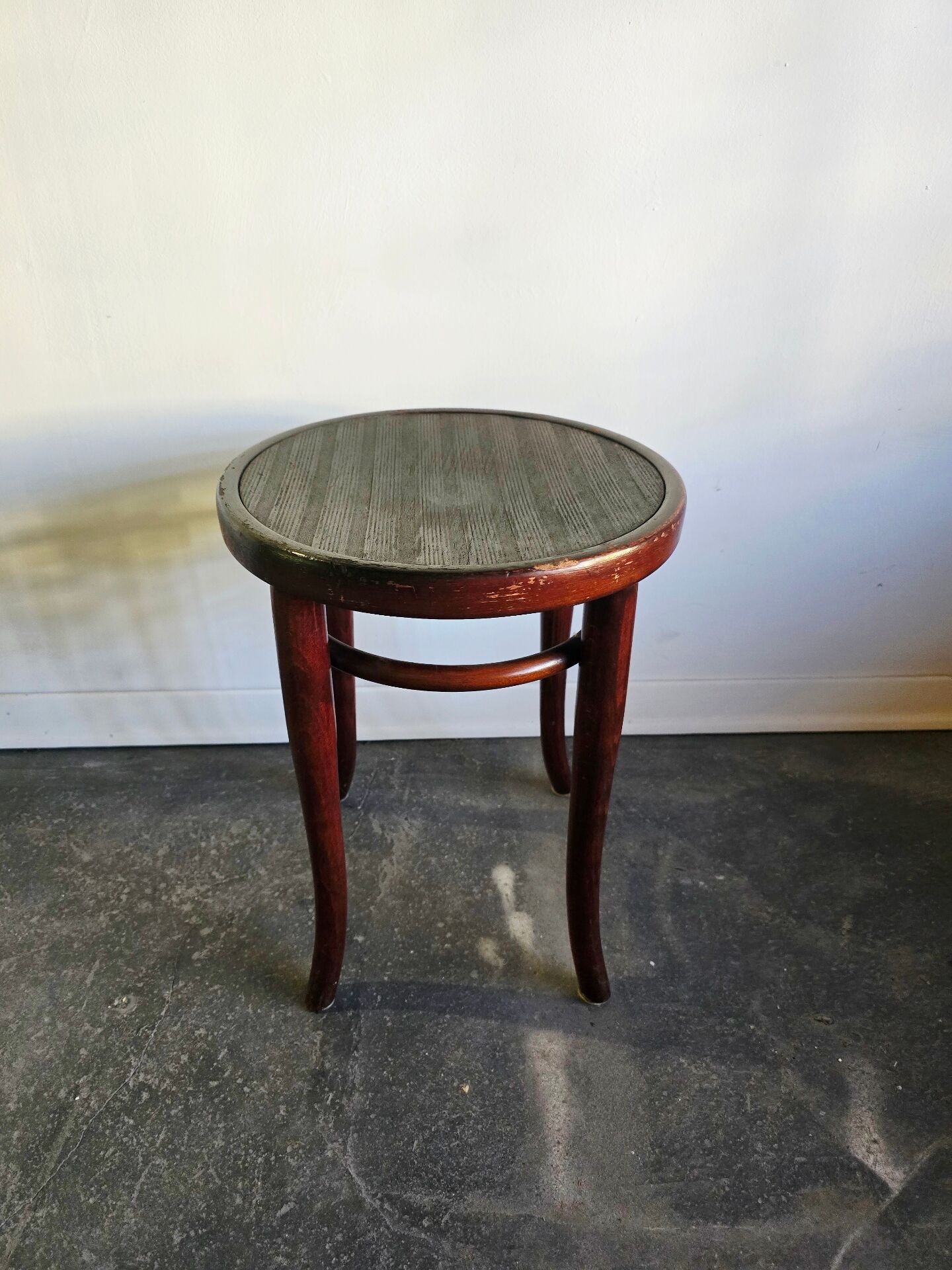 Antique Trieste Bentwood Stool 1920s Österreich Beech Wood Thonet St