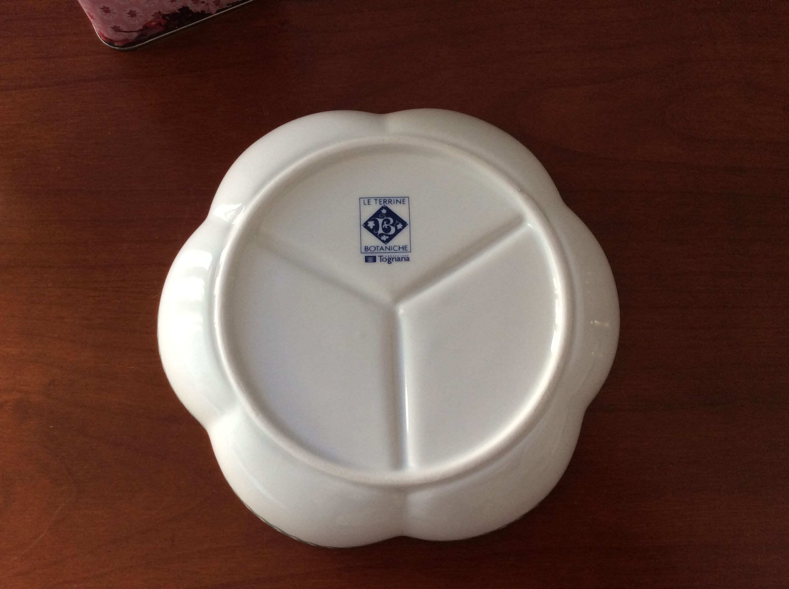 Tognana porcelain compartmentalized cup "Le Terrine Botaniche"