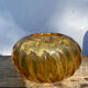 Cendrier en verre soufflé de Murano ambré marron boule torsadé