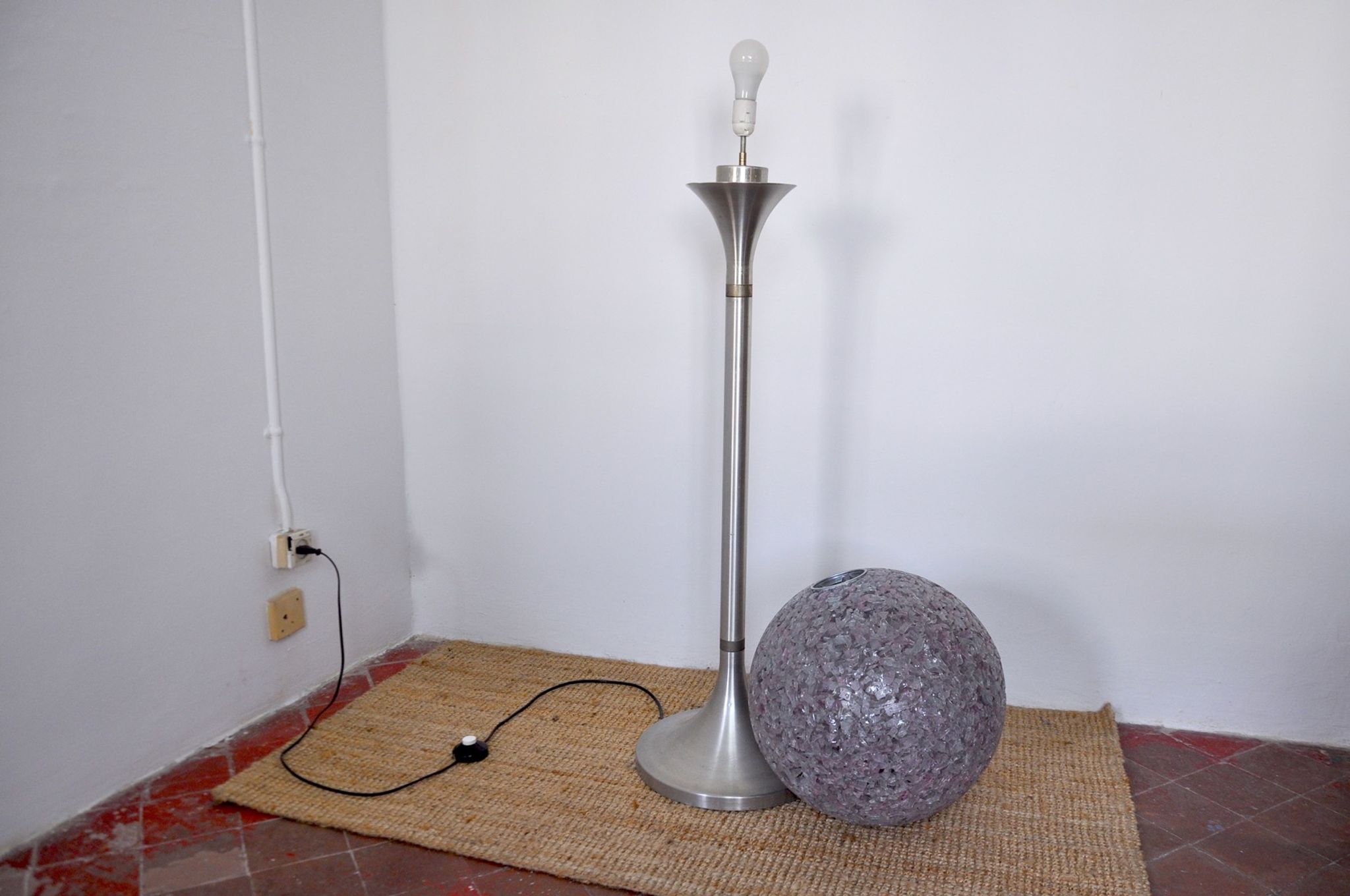 Spherical lamppost in Metcicrylate, Space age, 1970