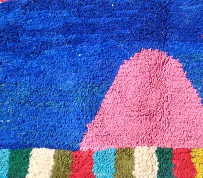 Traditional handwoven Berber rug, size 160 x 240 cm