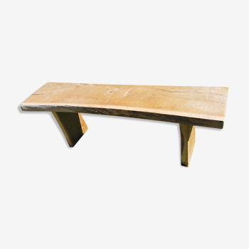 Old brutalist art bench, in natural raw oak