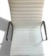 Fauteuil de Bureau Eames EA 119 Cuir Blanc (Herman Miller / Vitra 1970)