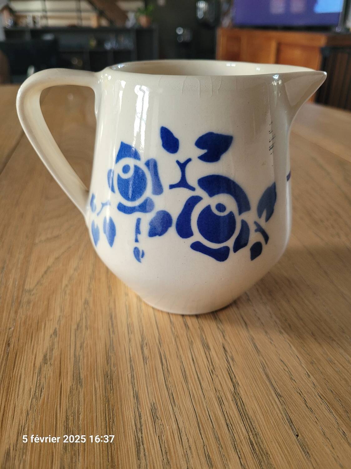 Pot à lait ancien