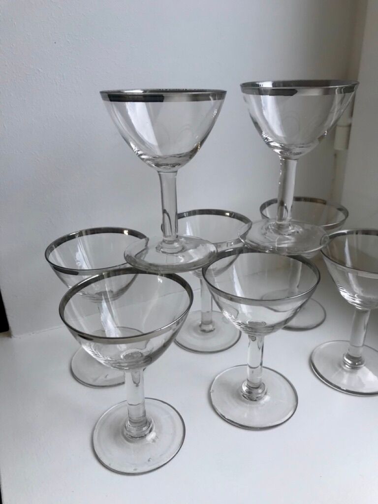 Set of 8 wine glasses with silver edging 50s