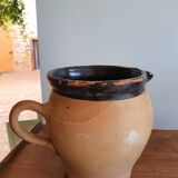 Pitcher in varnished earth