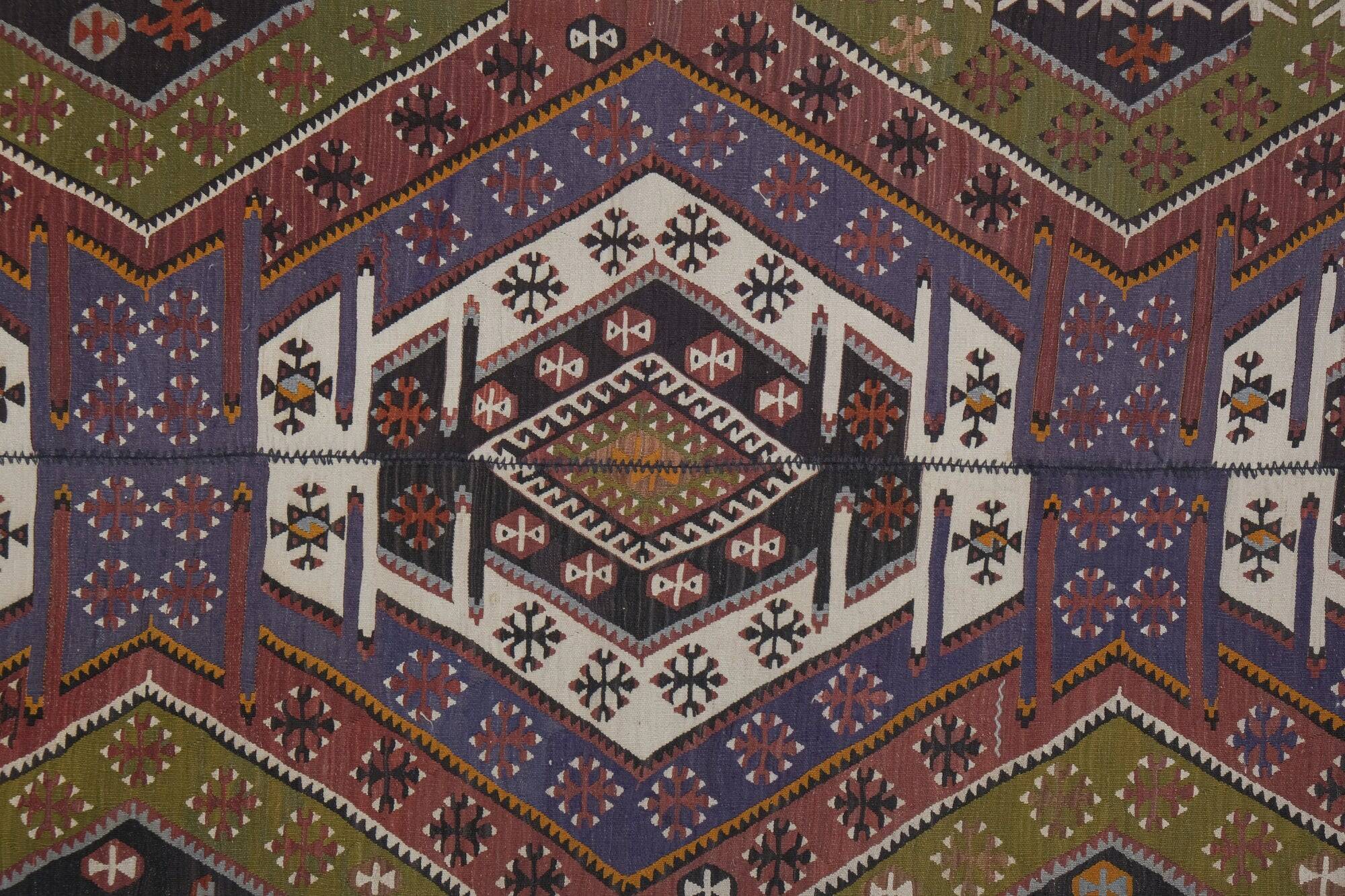 Vintage Turkish kilim, handwoven, 150x363 cm.