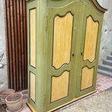 Grande armoire ancienne