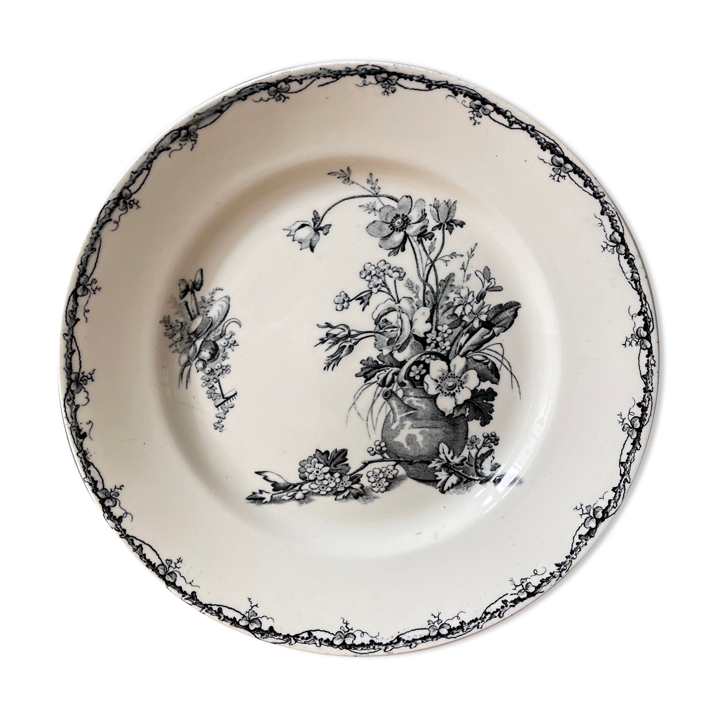 Flat plate Keller and Guérin Lunéville, collection "Champêtre"