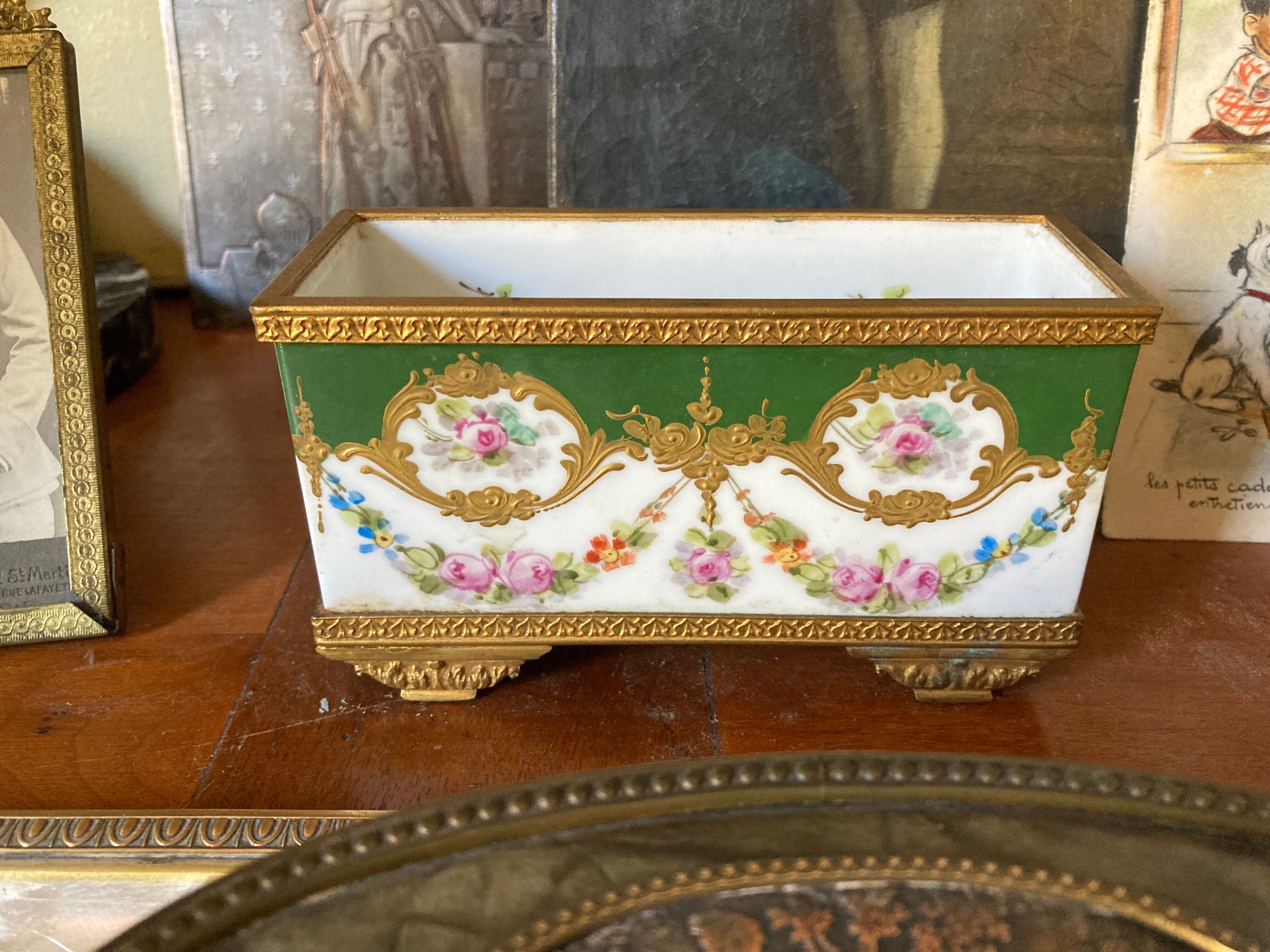Vase flower garden center table bronze and porcelain of sevres