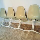 Set of 4 chairs the Fonda - Eames - Herman Miller