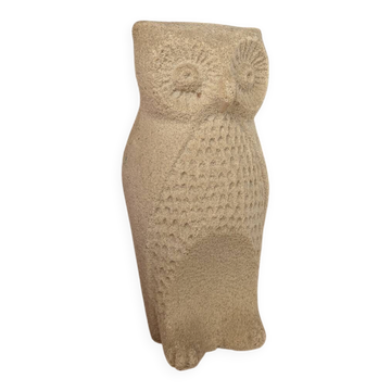 Owl sculpture in stone from the year 1970.