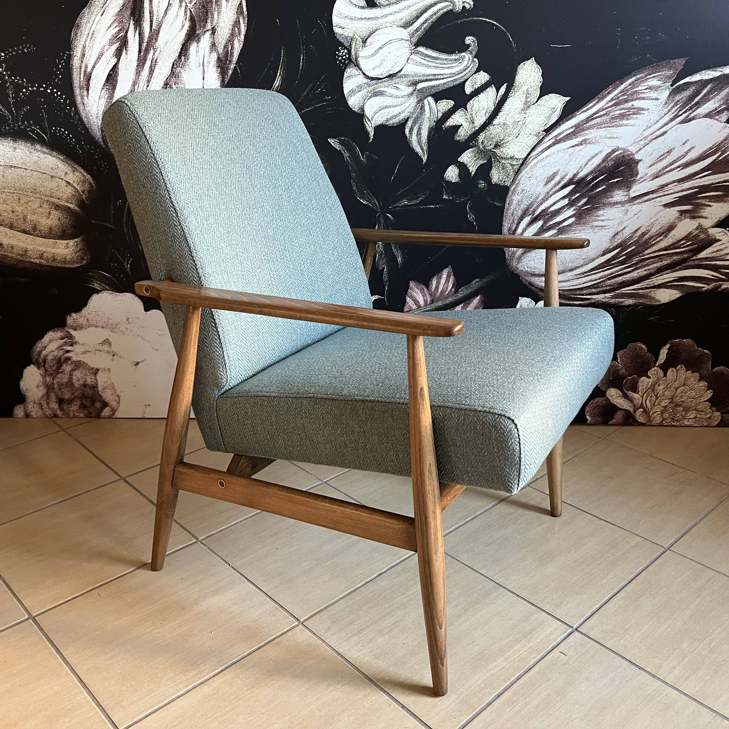 Mid-Century Modern Armchair, Sapin Chair, Loft Lounge Chair