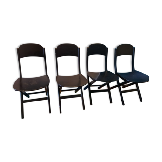 4 folding chairs