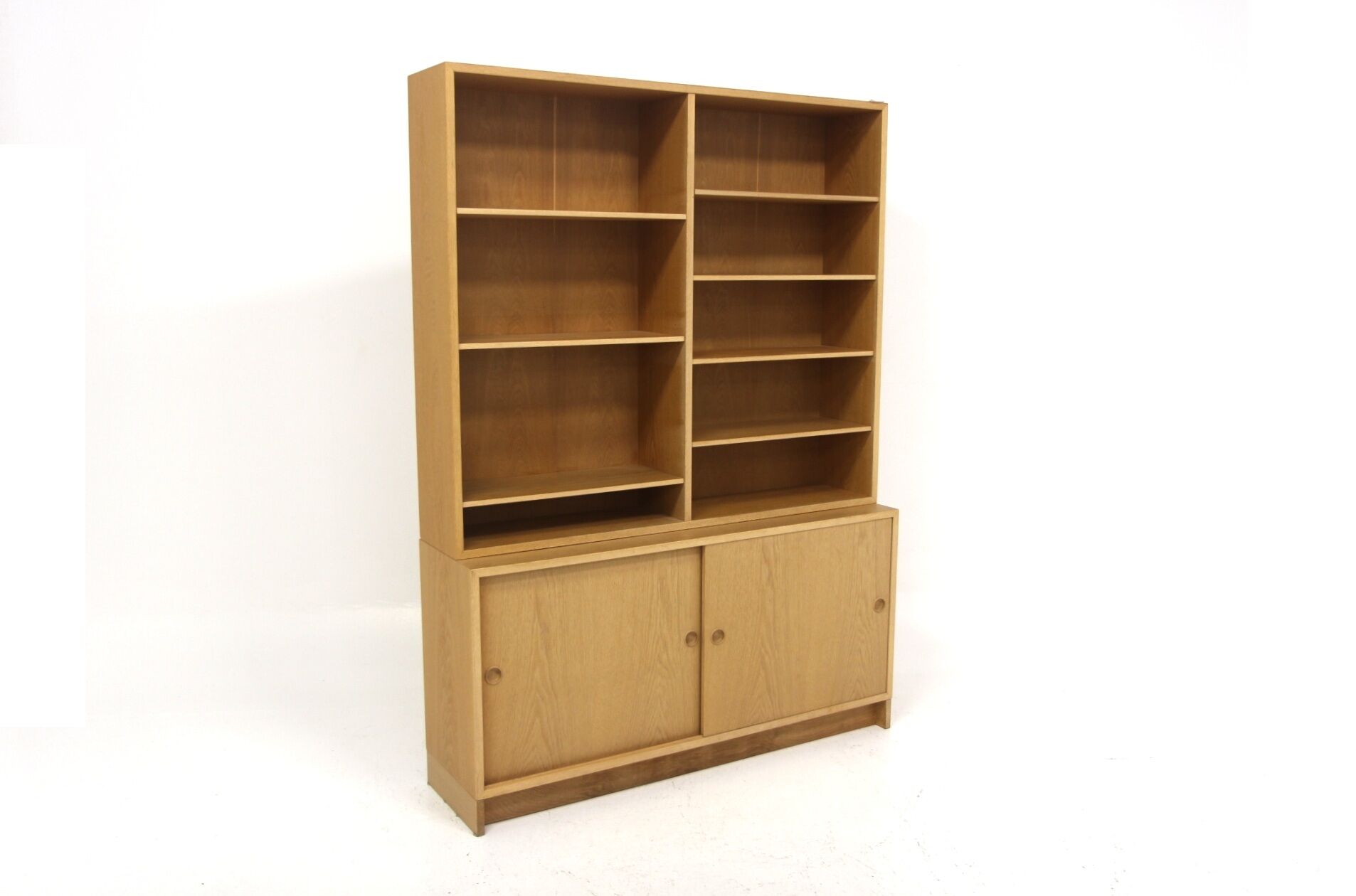 Scandinavian oak library "Öresund", Børge Mogensen, Sweden, 1960