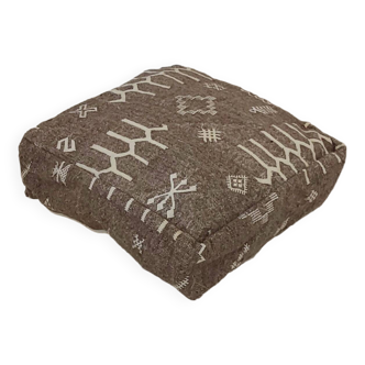 Berber pouf