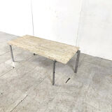 Table basse vintage en travertin et chrome, années 1970