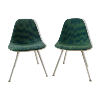 Pair of chairs low base Charles and Ray Eames, fabric Alexander Girard, ed. Herman Miller, 1970