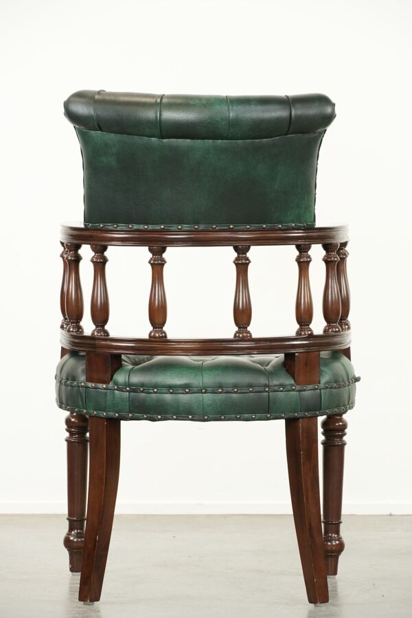 Chaise de bureau / chaise d'appoint Chesterfield en cuir de vache marbré vert classique