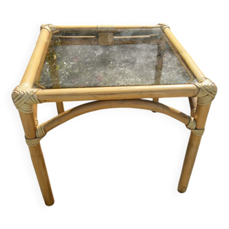 Side coffee table