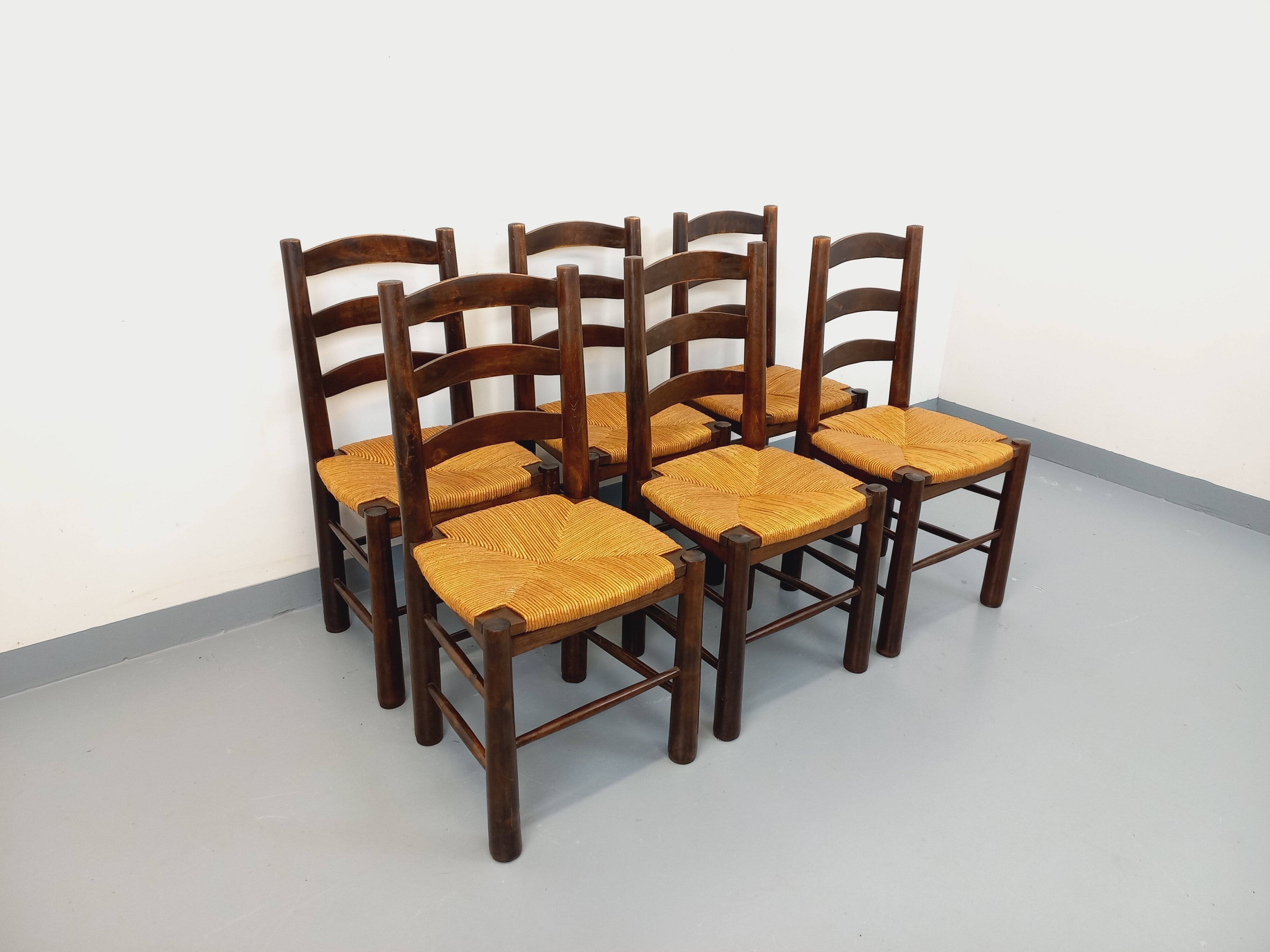 Set of 6 vintage brutalist chairs by Georges Robert in straw wood from the 1960s.