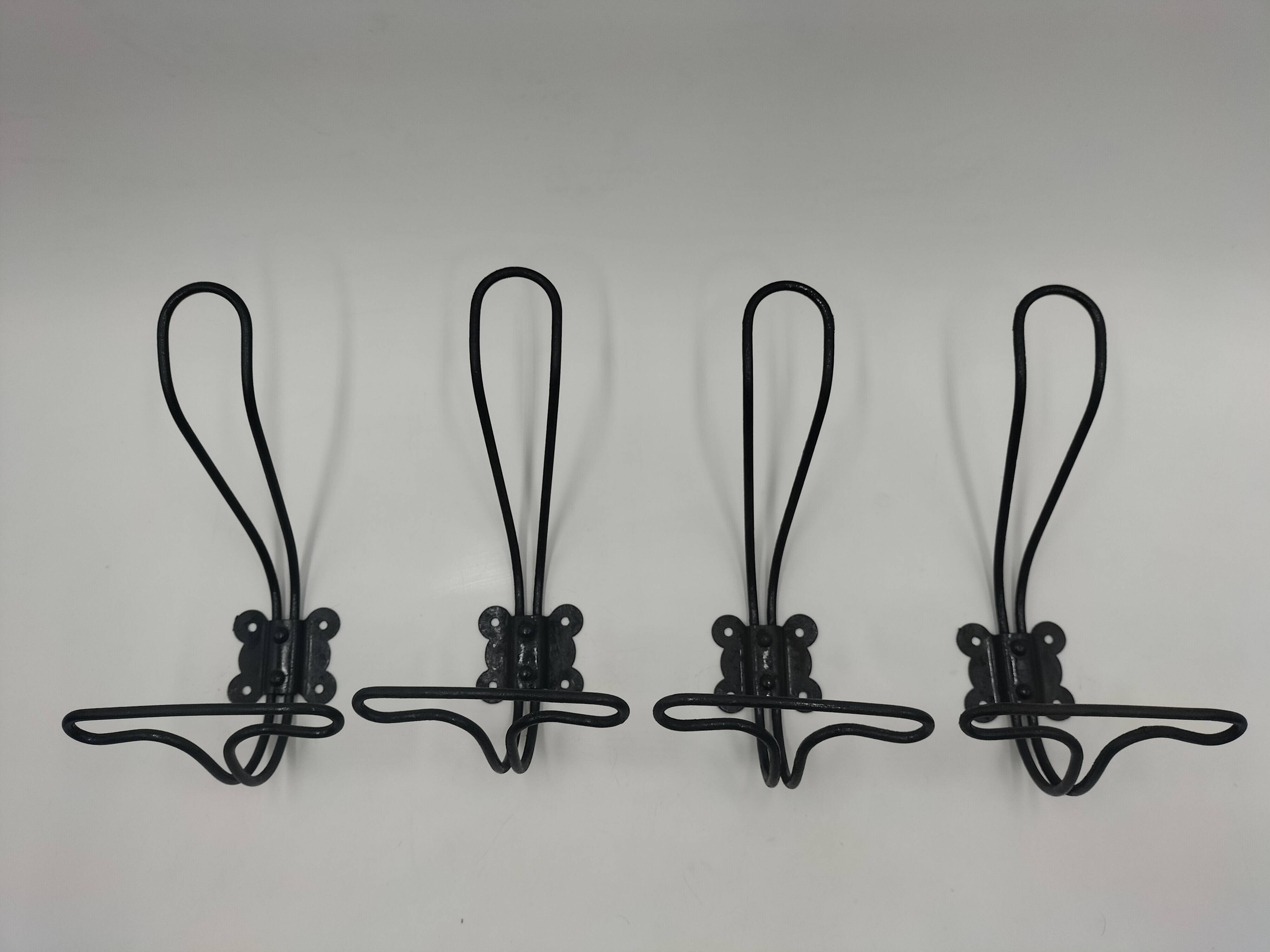 Set of 4 coat hooks