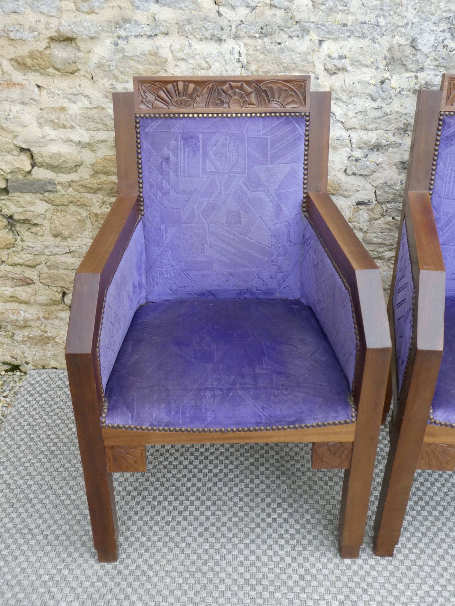 Paire de fauteuils en chêne, Ecole d'Amsterdam, années 30