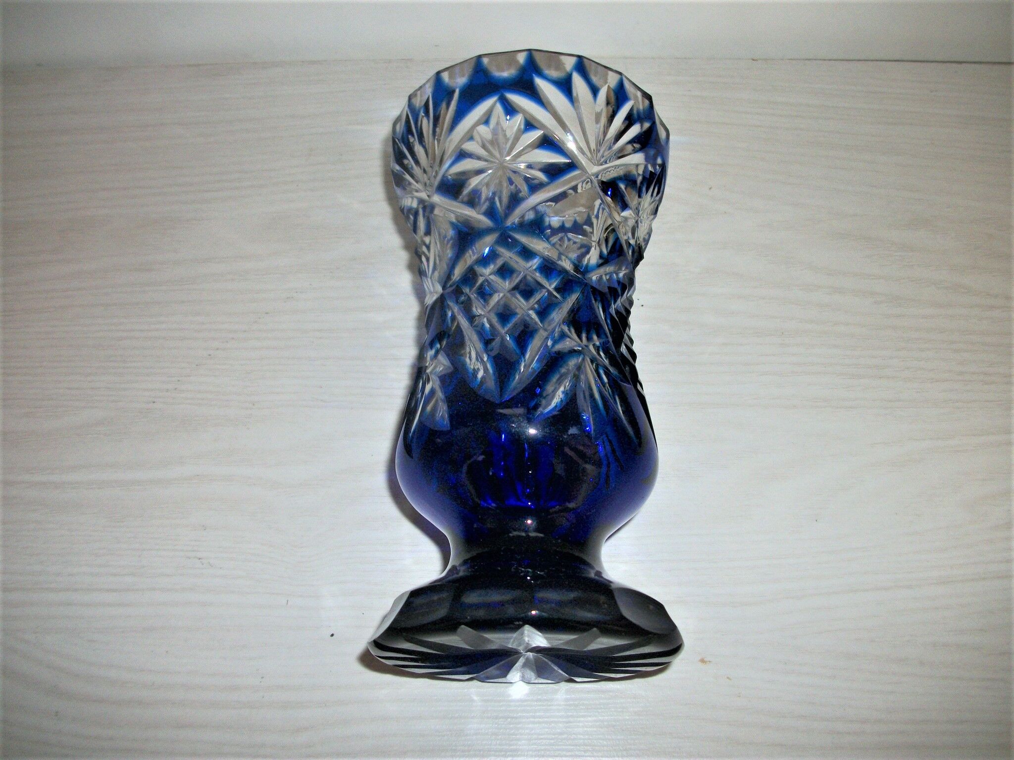 Saint Lambert crystal vase