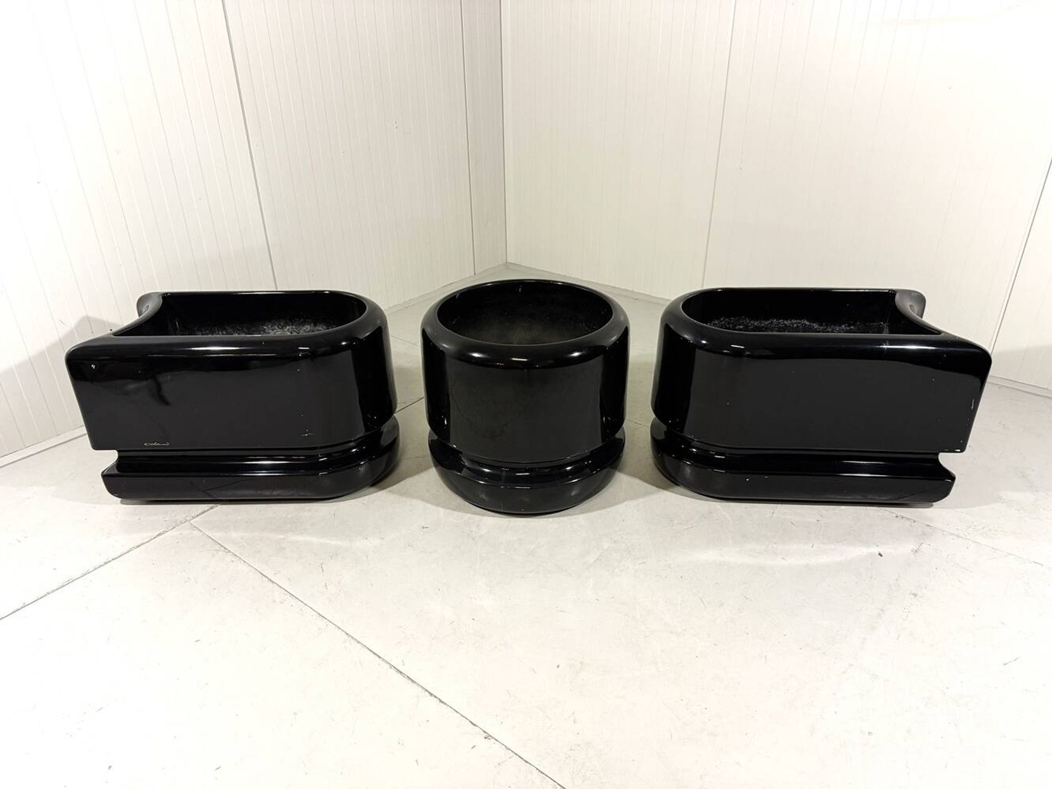 Luigi Colani set of 3 room dividing black planters 1970’s