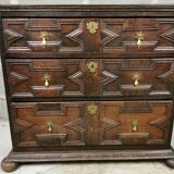 Meuble style Charles II