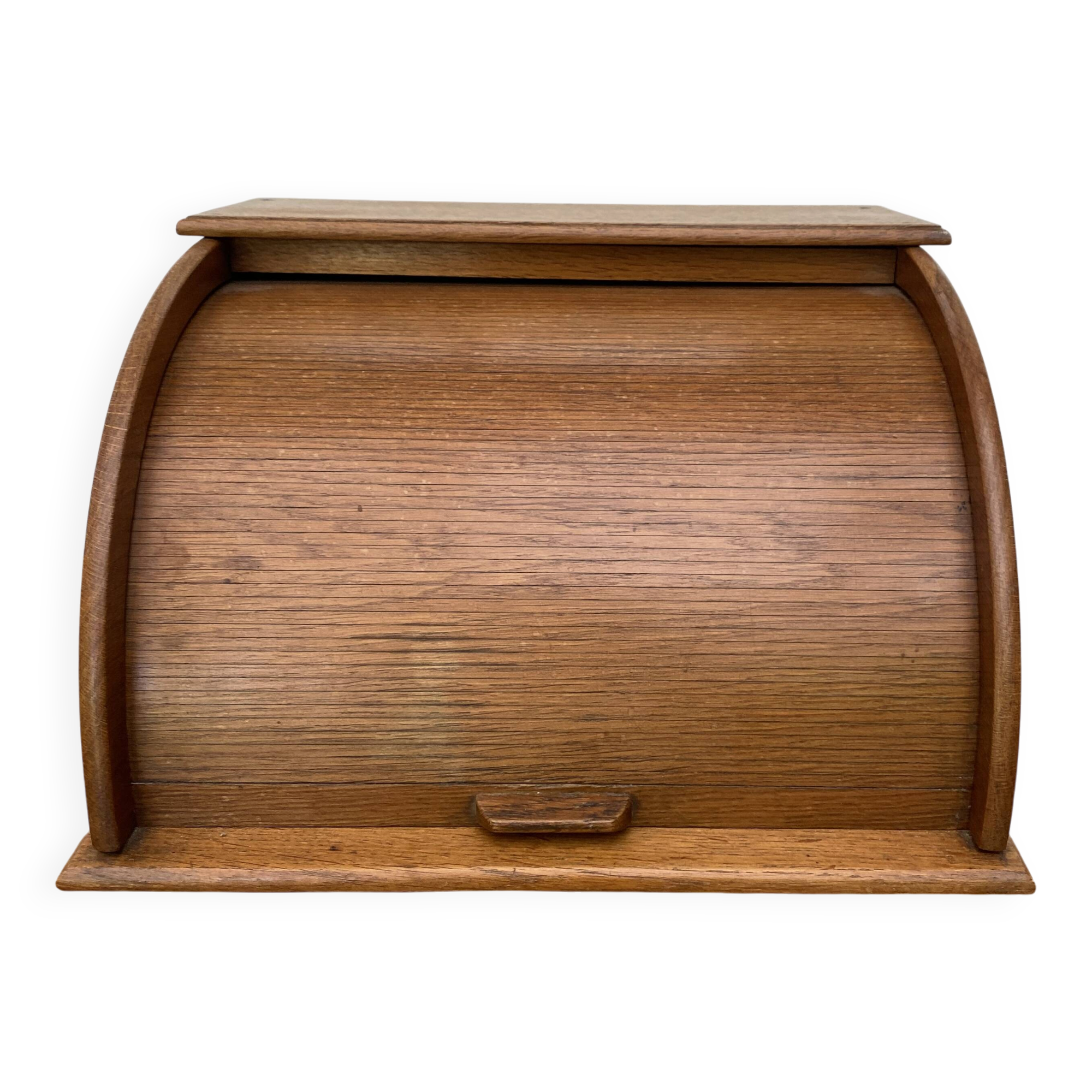 Curtain cabinet