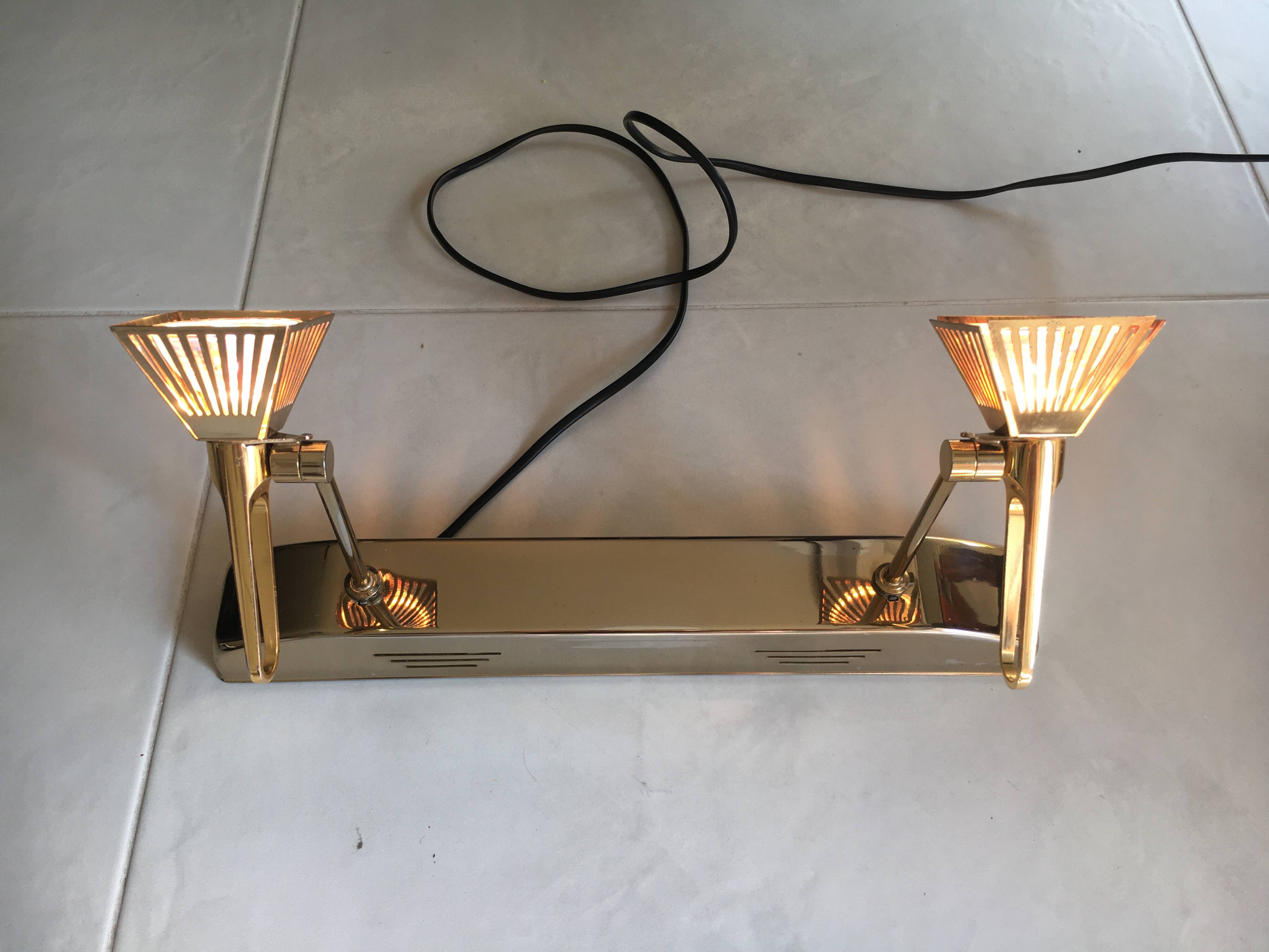 Appliques en laiton Fase